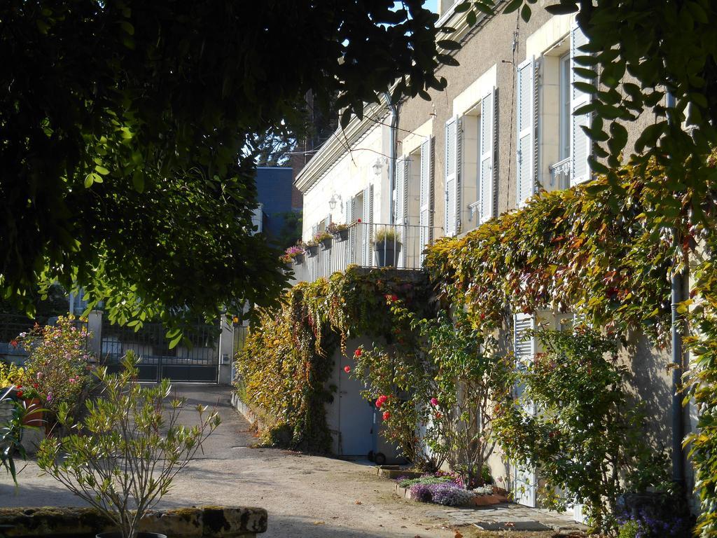 La Chaussee Des Ponts Noyers-sur-Cher Exterior photo